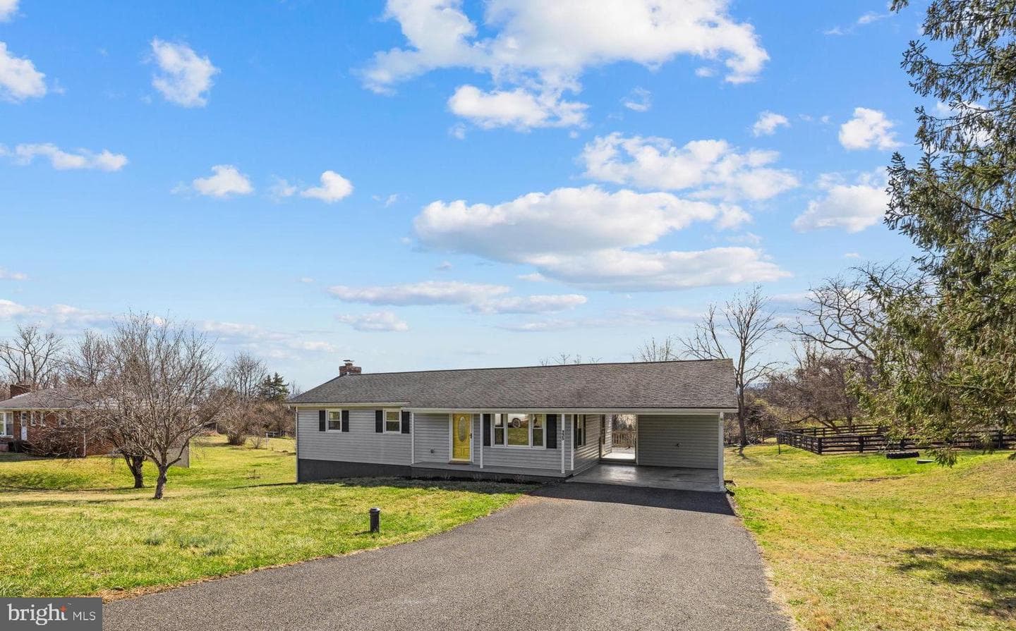 225 Possum Hollow Lane photo 11