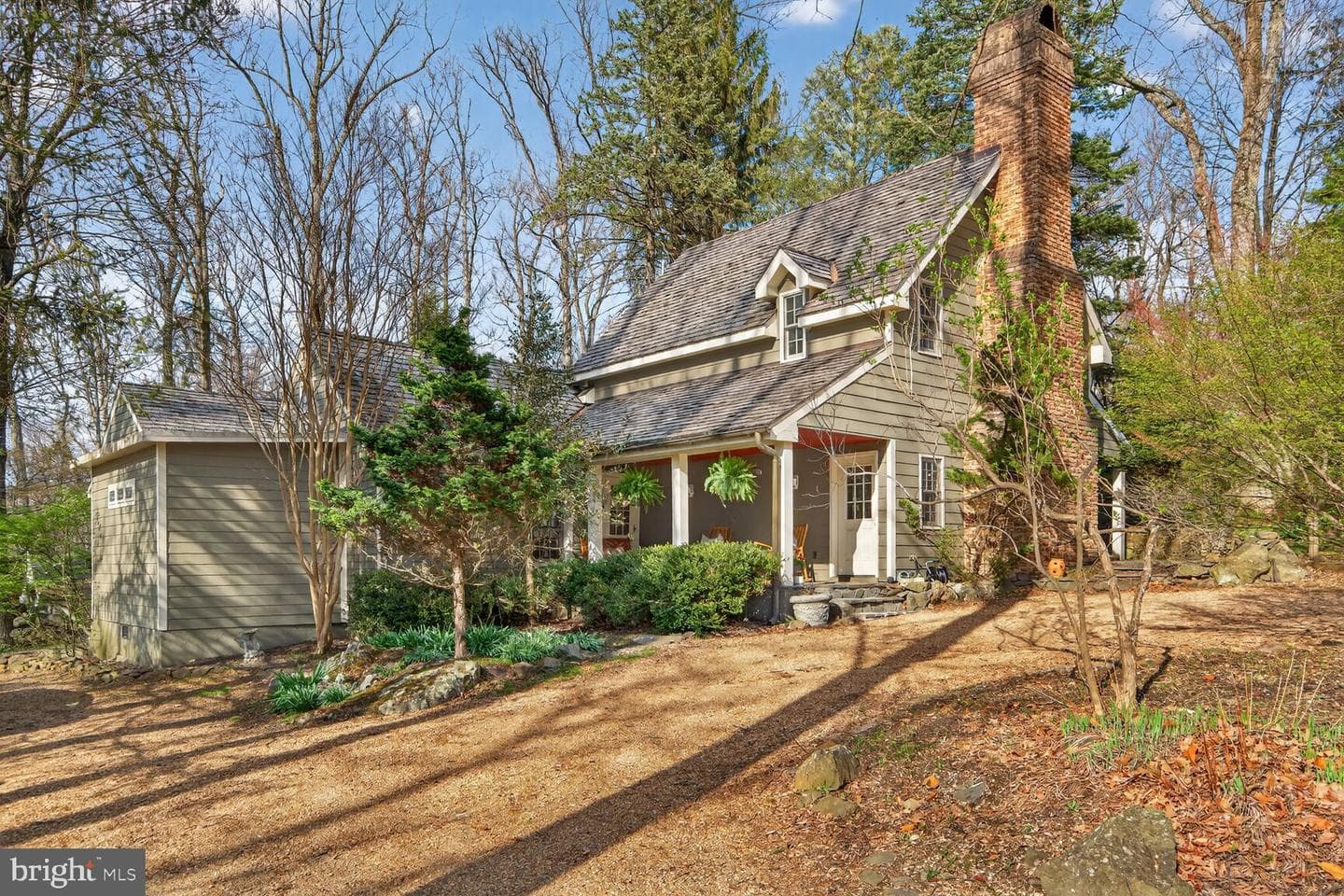 17641 Raven Rocks Road photo 2
