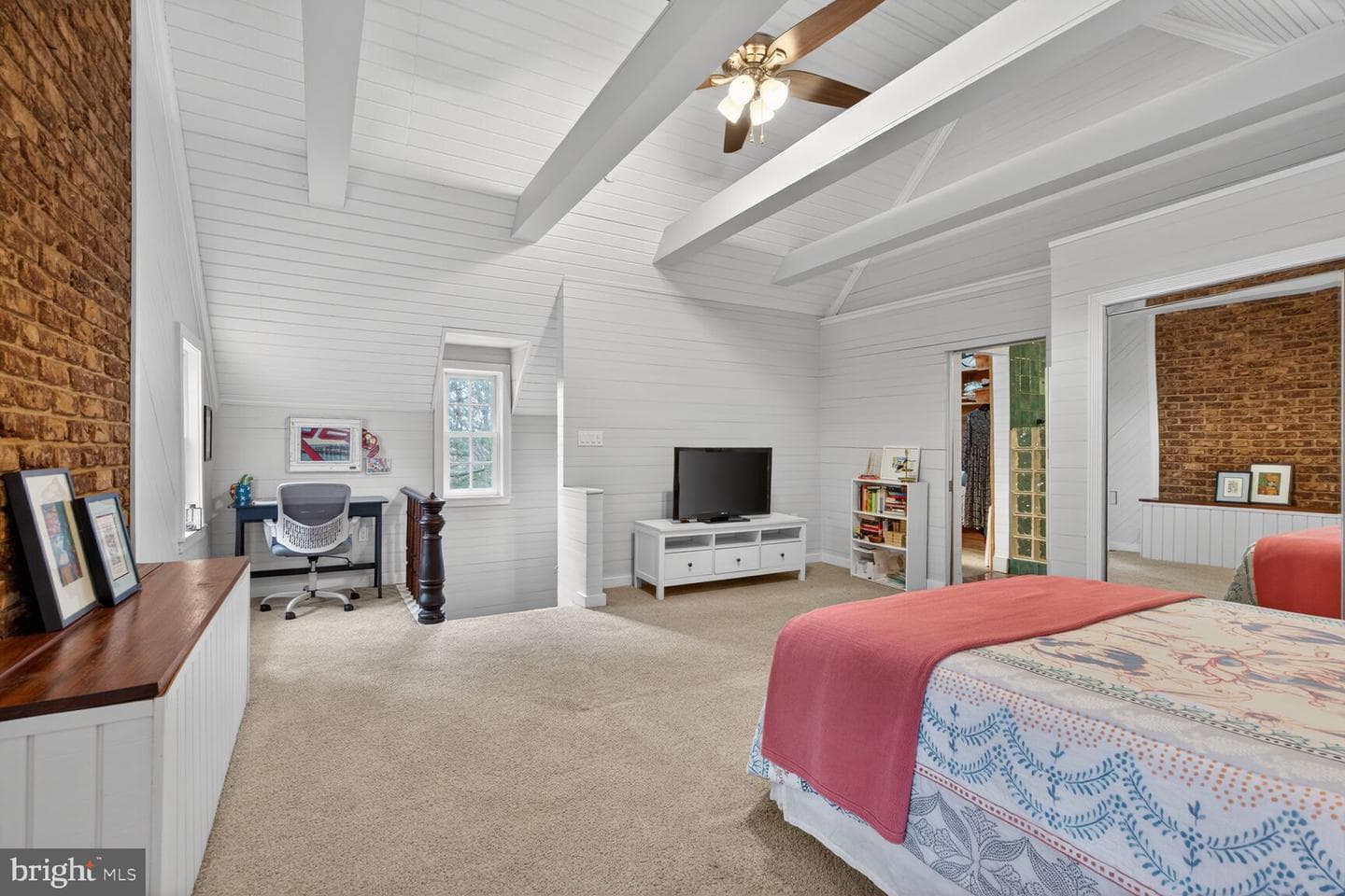 17641 Raven Rocks Road photo 45