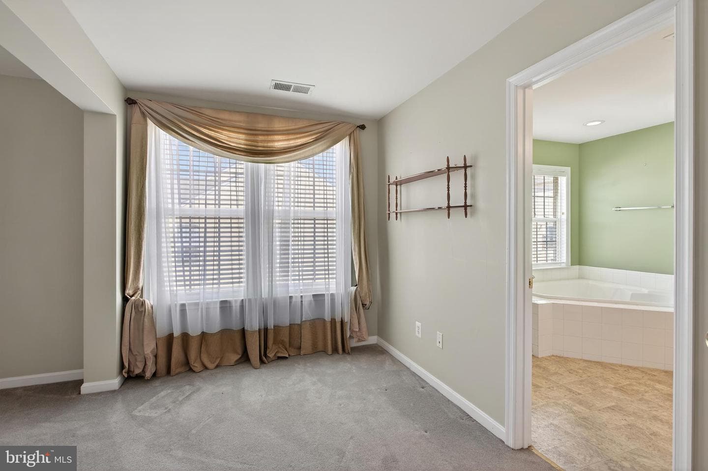 4 Turner Court photo 31