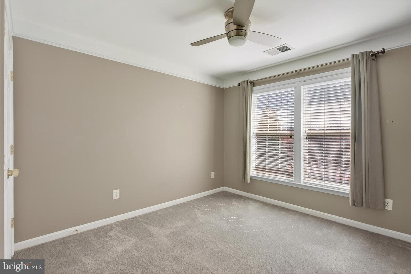 4 Turner Court photo 38