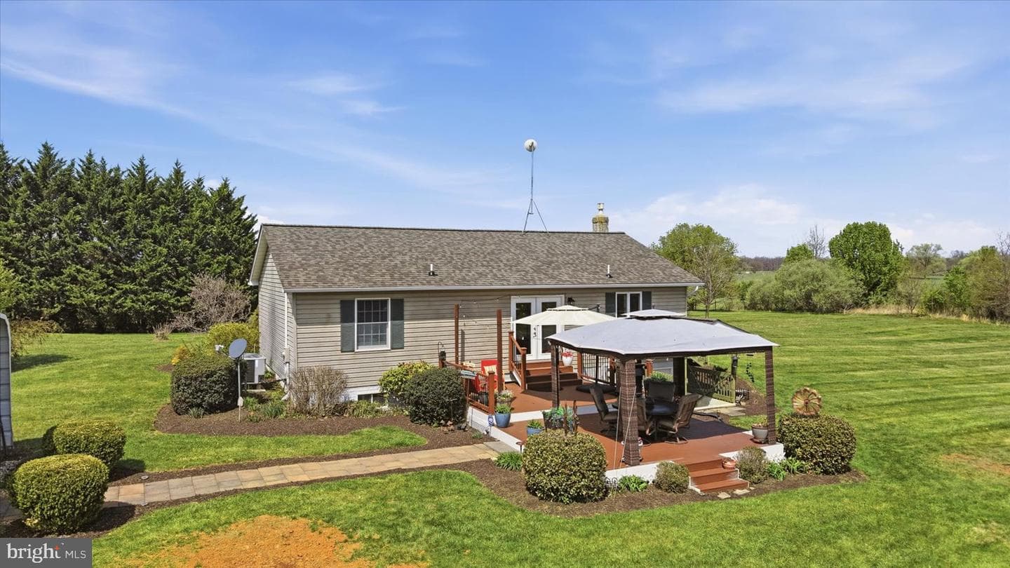 132 Bedrock Lane photo 43
