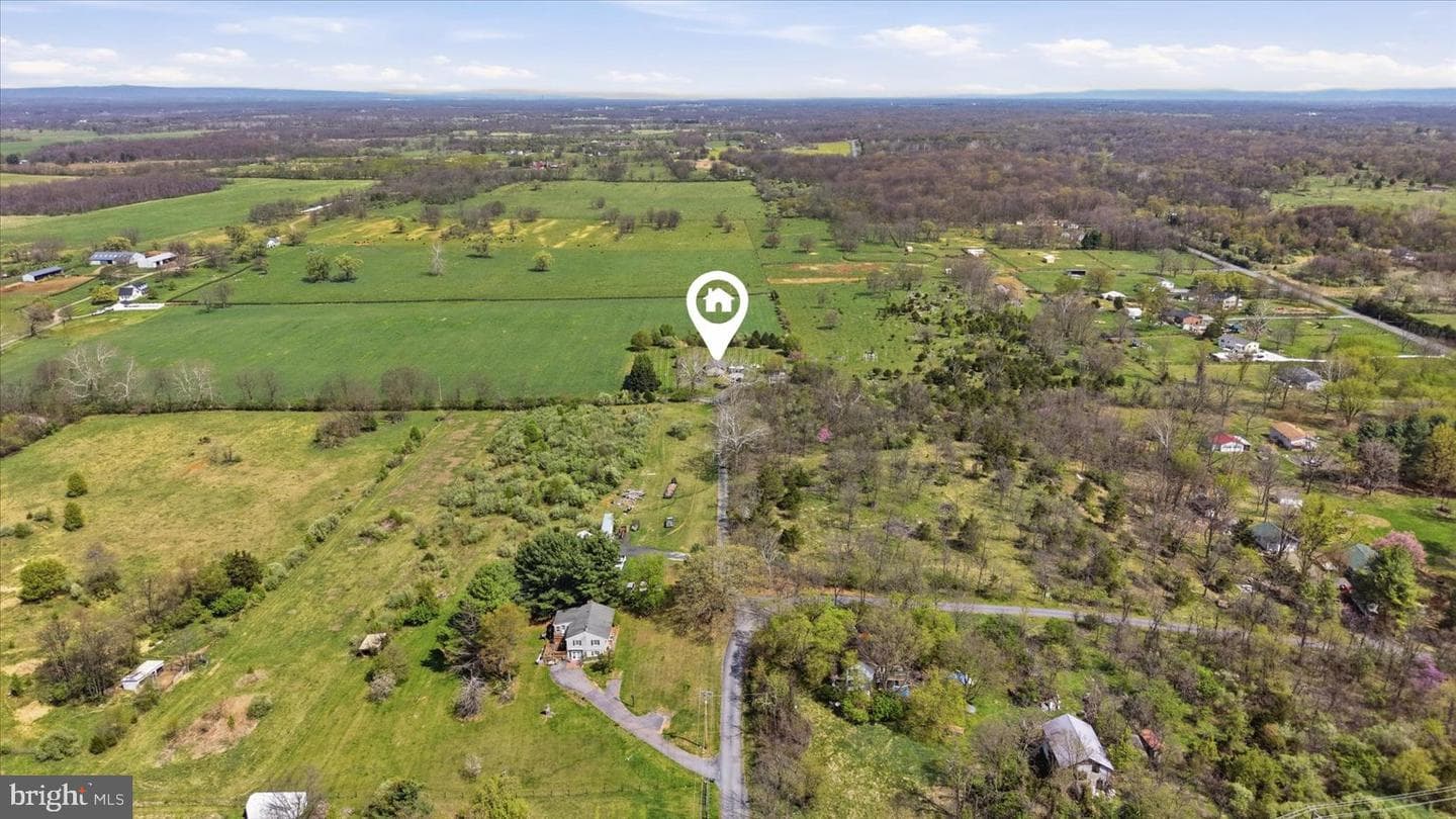 132 Bedrock Lane photo 49