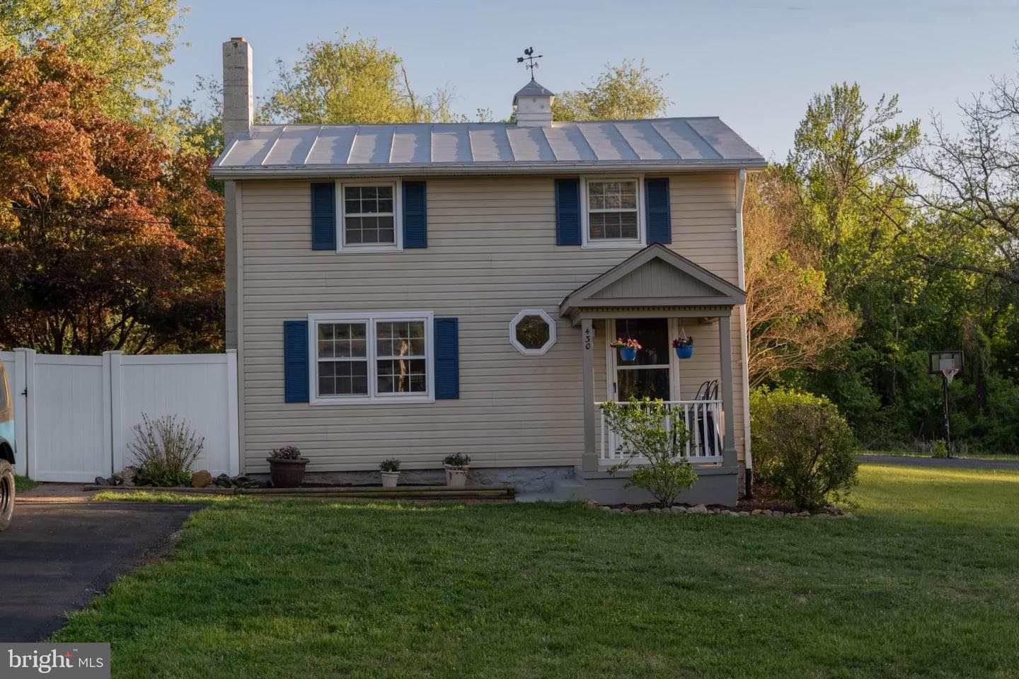 430 Pine Grove Road photo 2