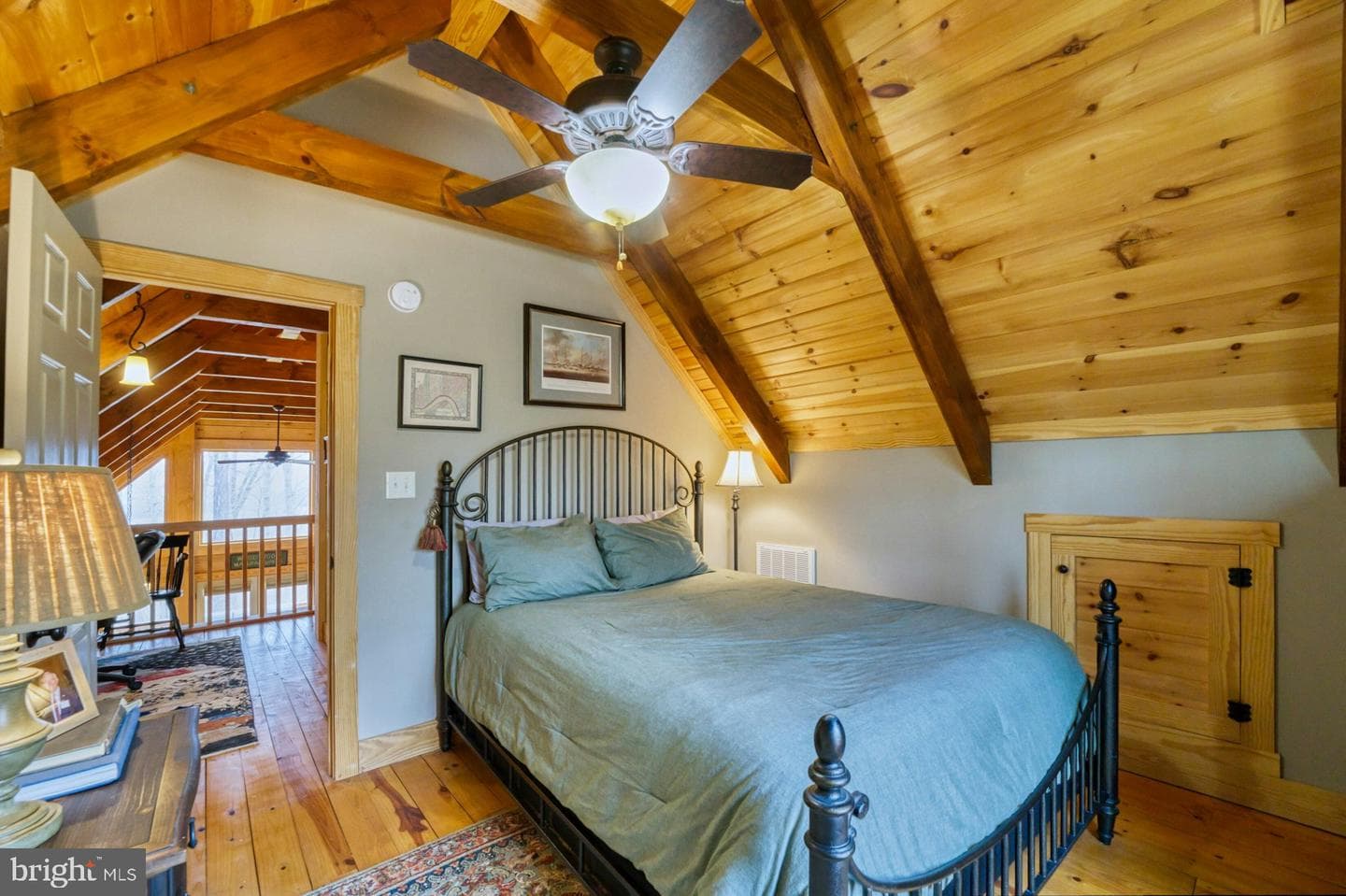 84 Cardinal Lane photo 36