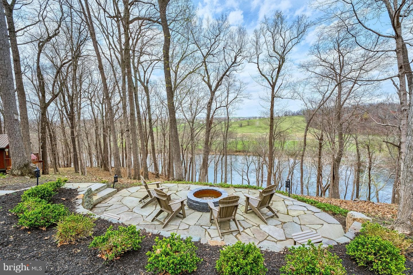 84 Cardinal Lane photo 54