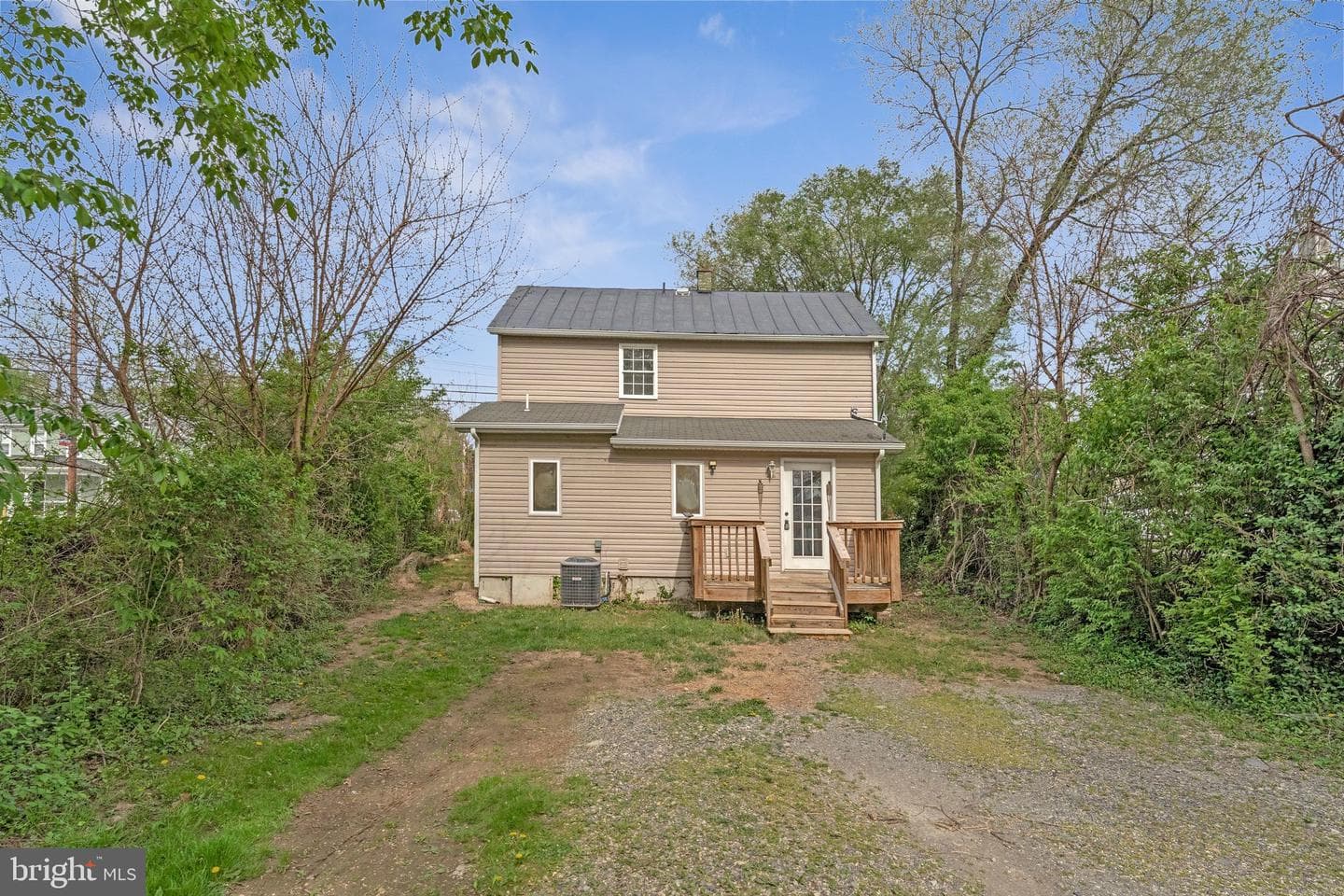 306 N Buckmarsh Street photo 30