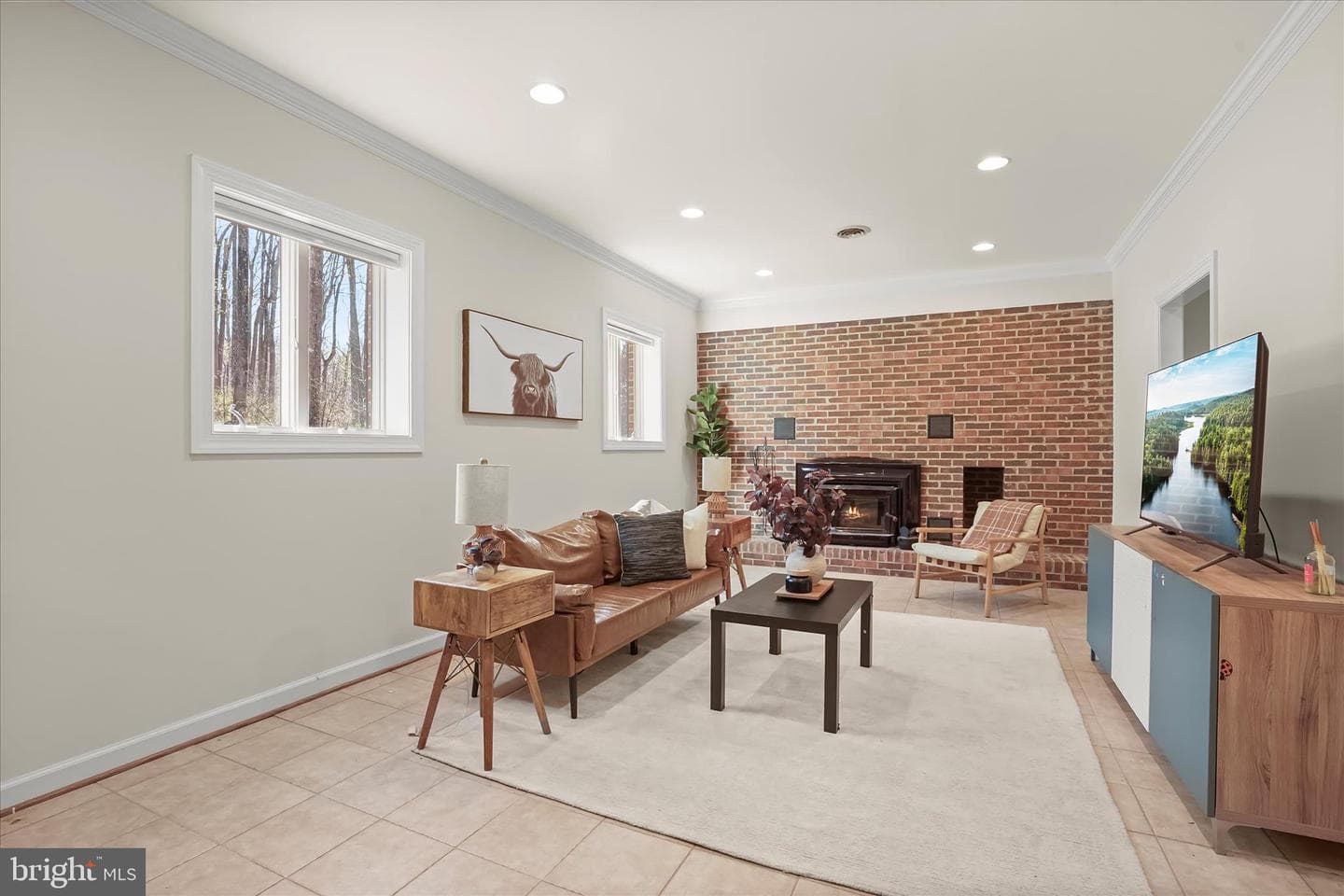320 Barker Lane photo 22