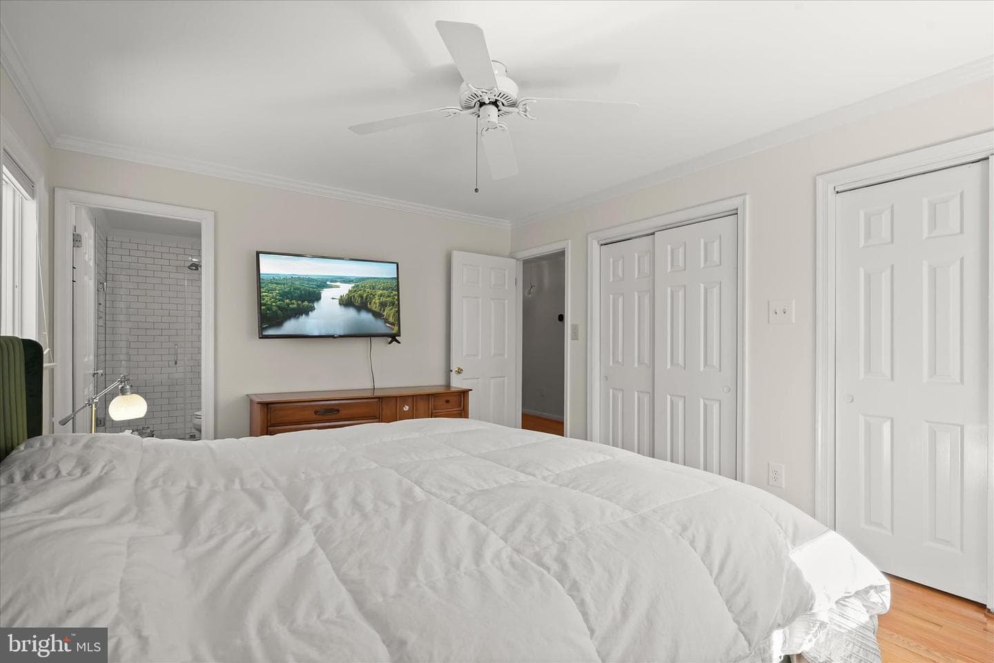 320 Barker Lane photo 29
