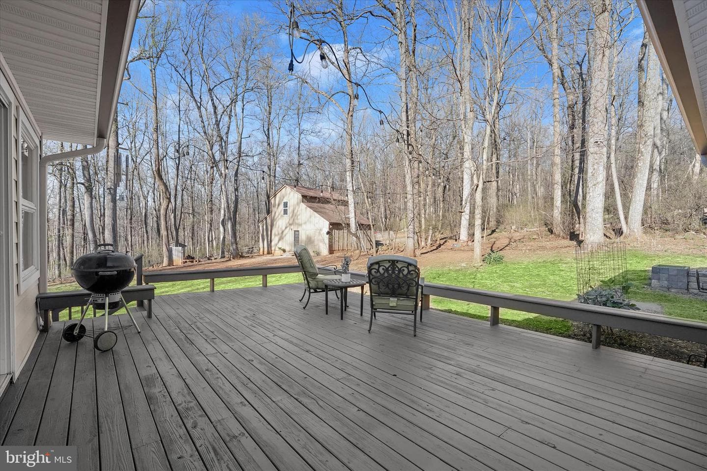 320 Barker Lane photo 37