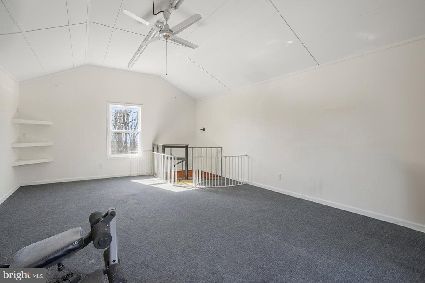 320 Barker Lane photo 40