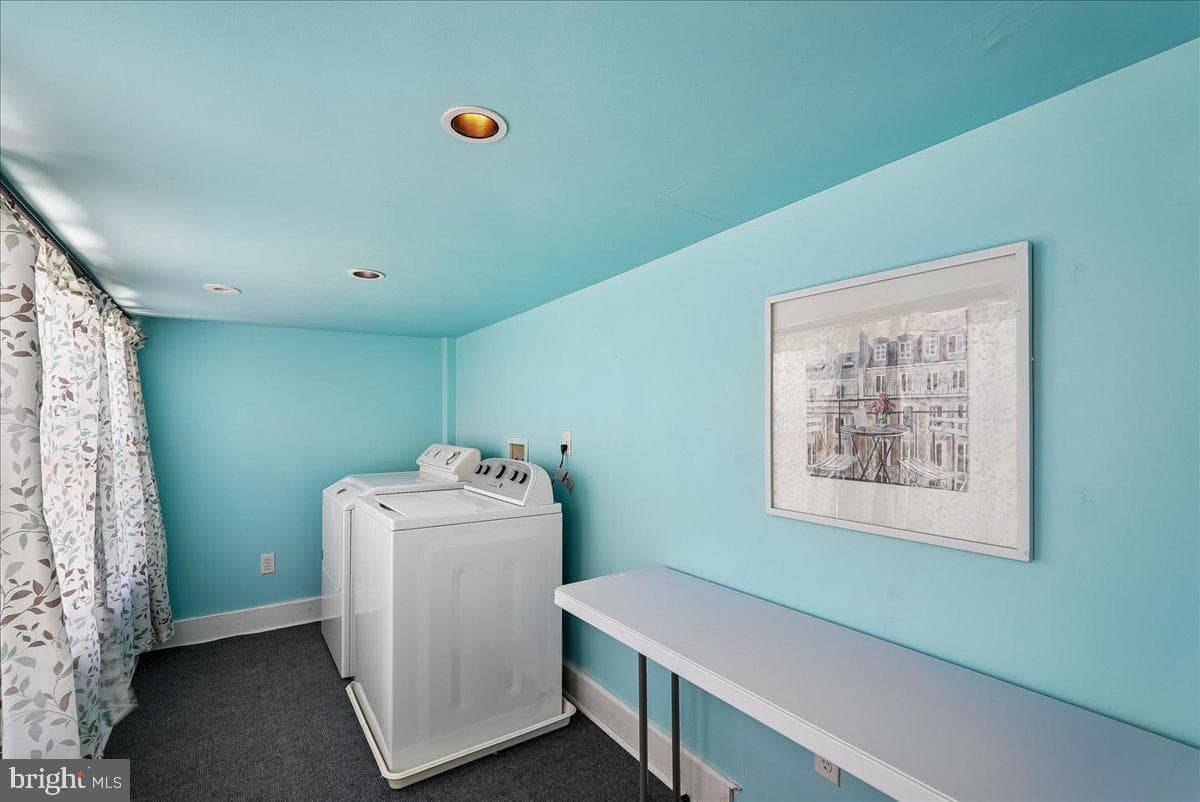 209 Rice Street photo 33
