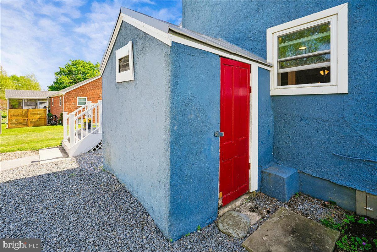 209 Rice Street photo 54