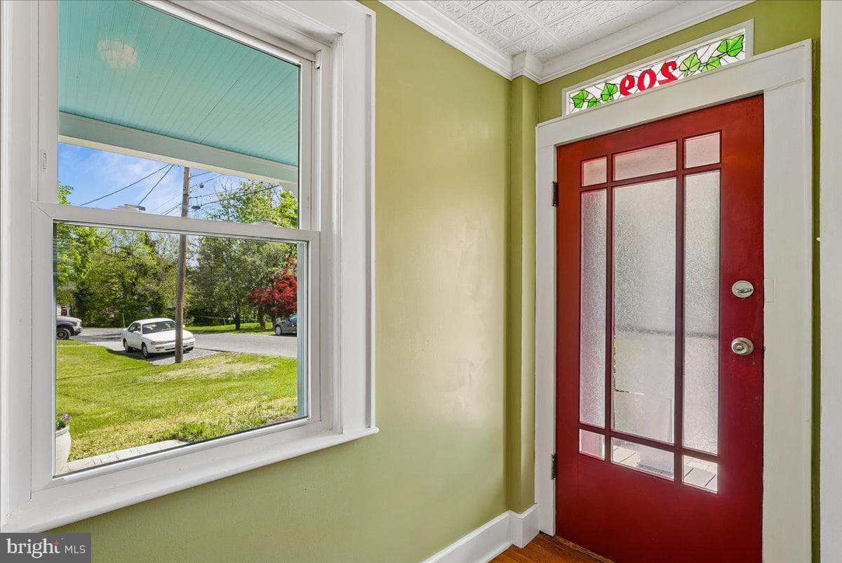 209 Rice Street photo 6