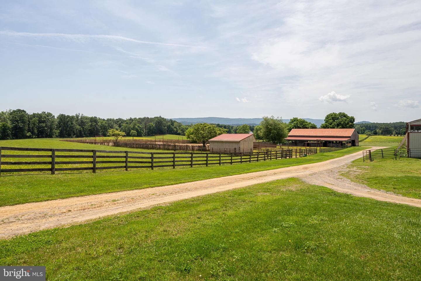 3637 Millwood Road photo 11