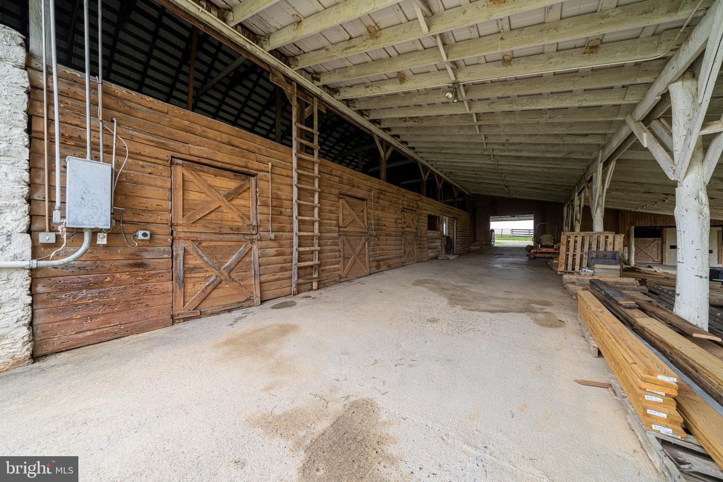 3637 Millwood Road photo 20