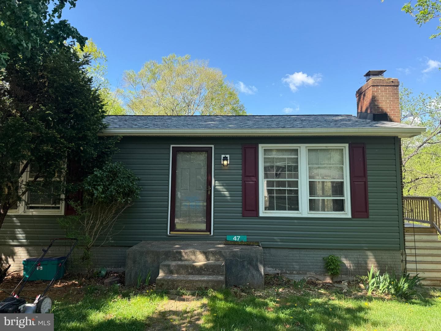 47 Evergreen Lane