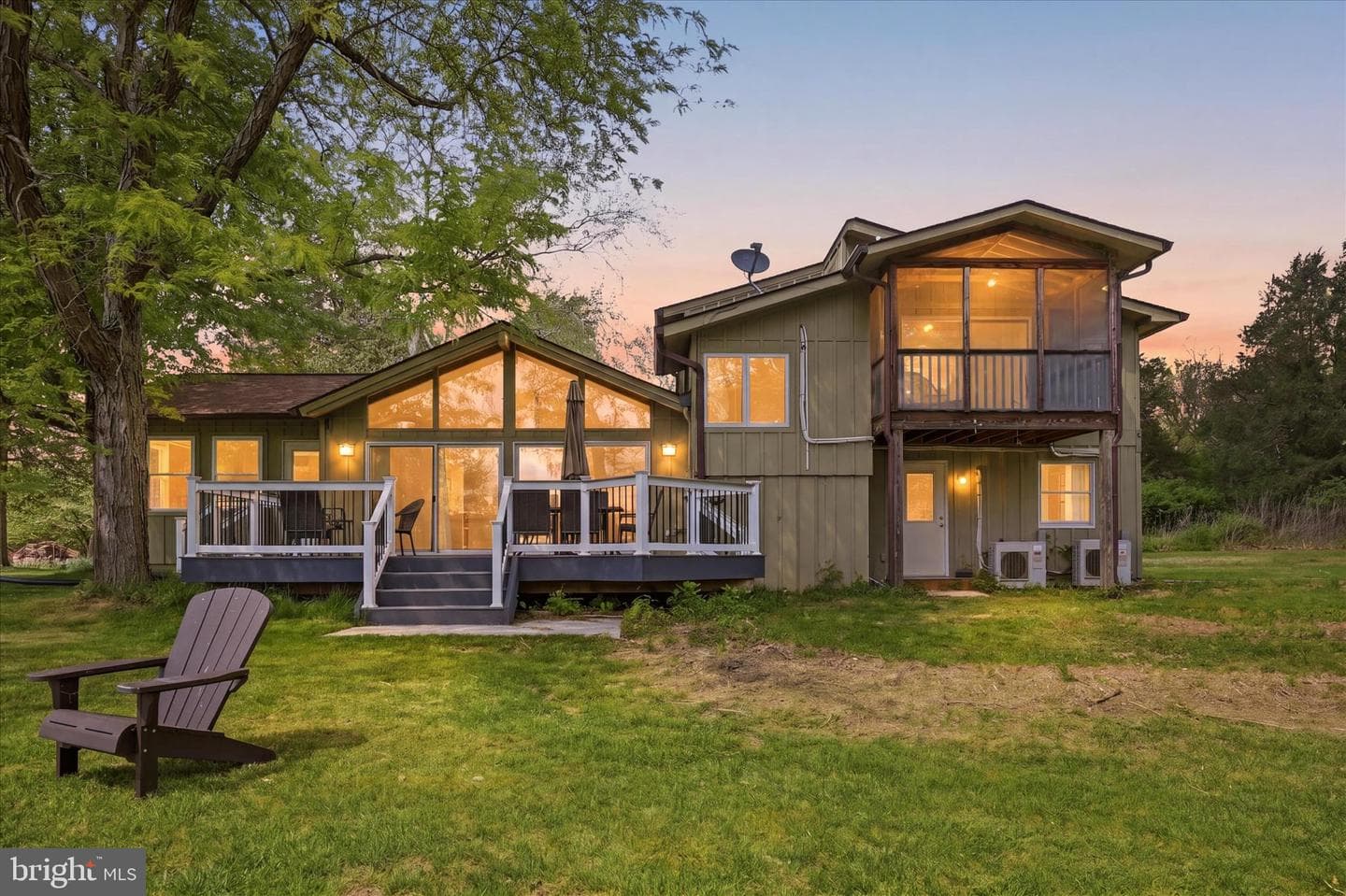 4001 Calmes Neck Lane photo 3