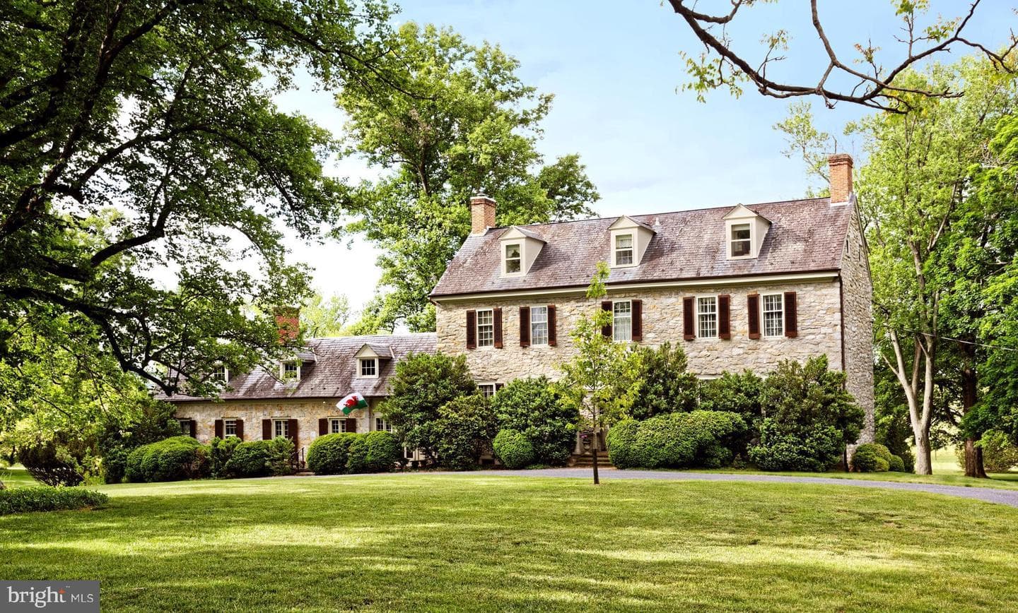 294 Milton Valley Lane, Berryville