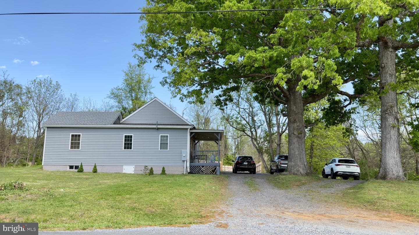 1752 Summit Point Road photo 16