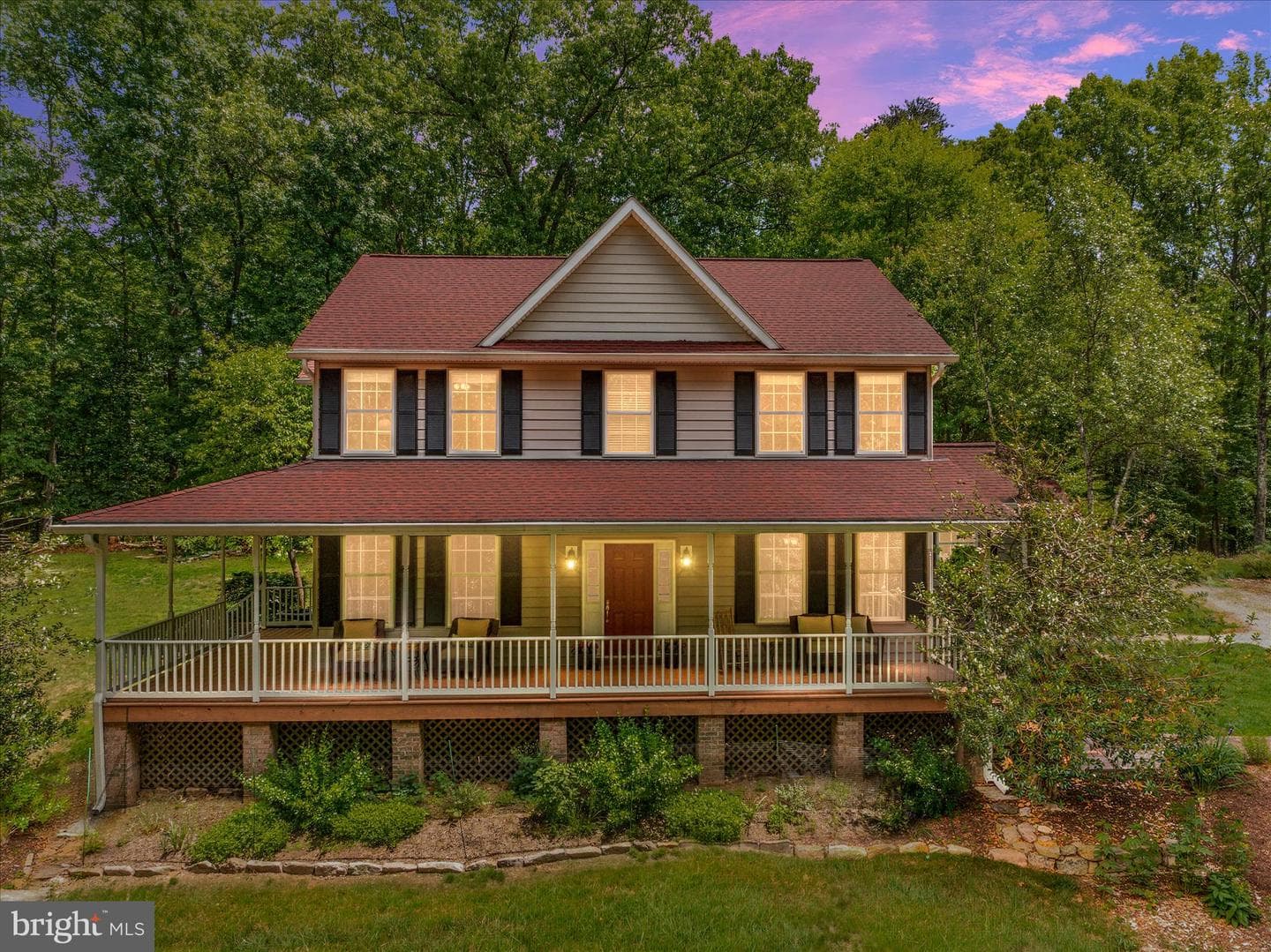 355 Duke Lane photo 3