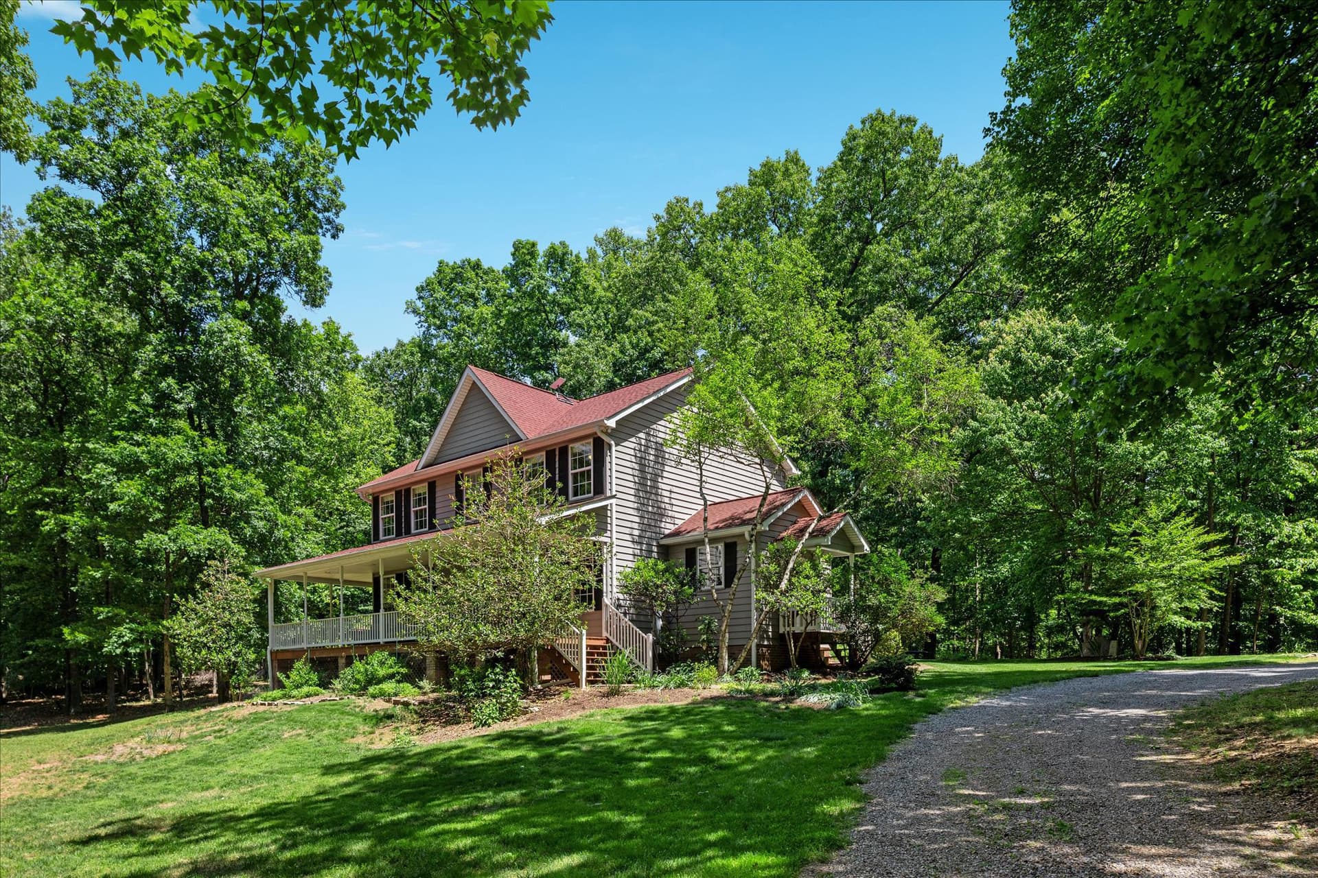 355 Duke Lane photo 8