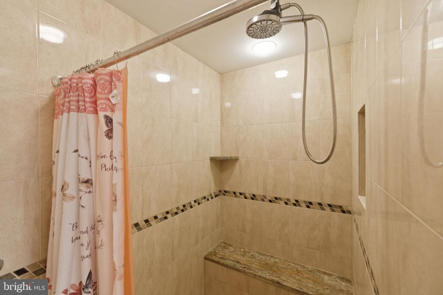 1527 Shenandoah River Lane photo 27