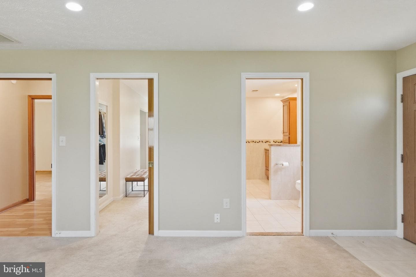 1527 Shenandoah River Lane photo 32