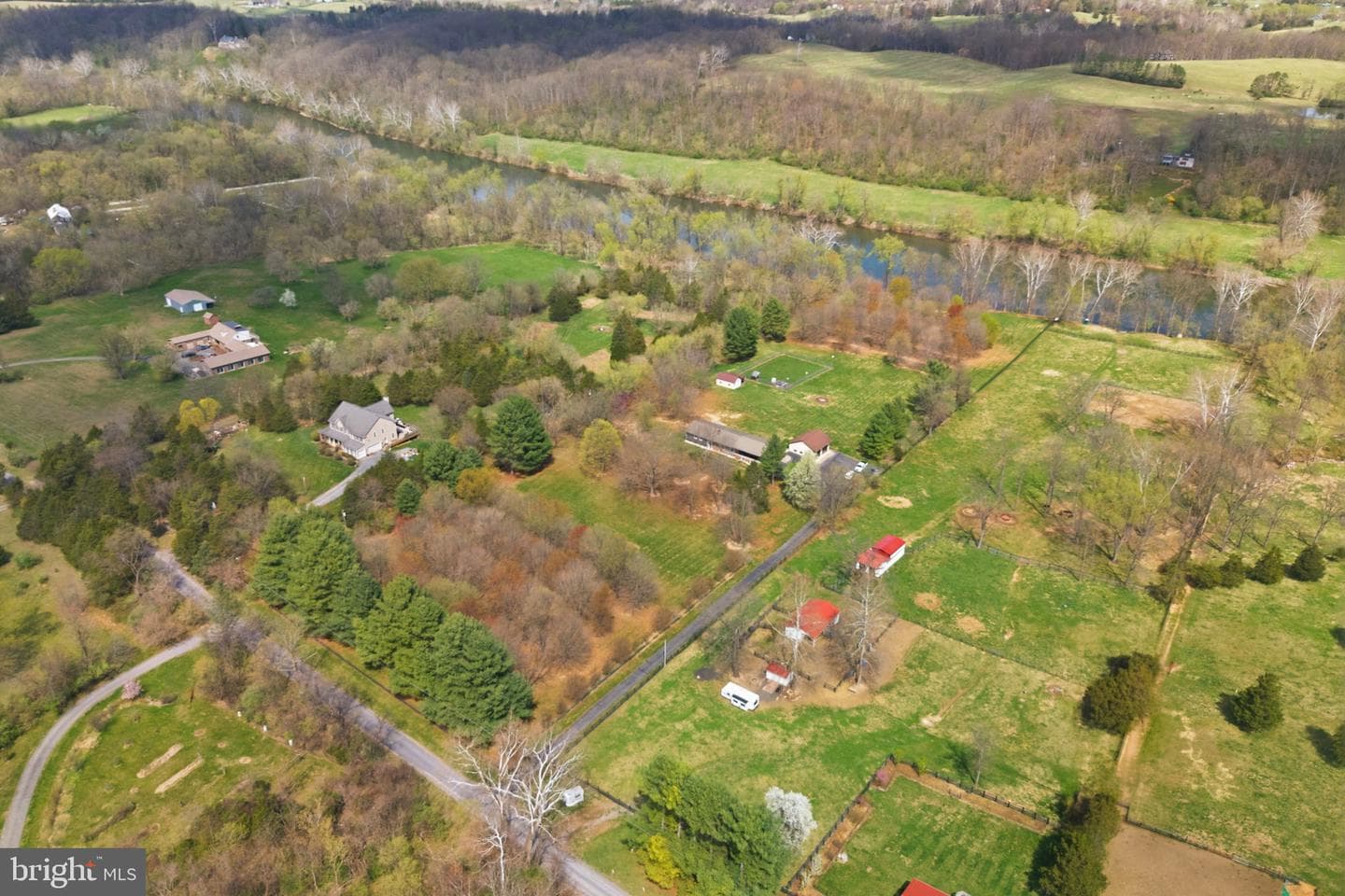 1527 Shenandoah River Lane photo 79