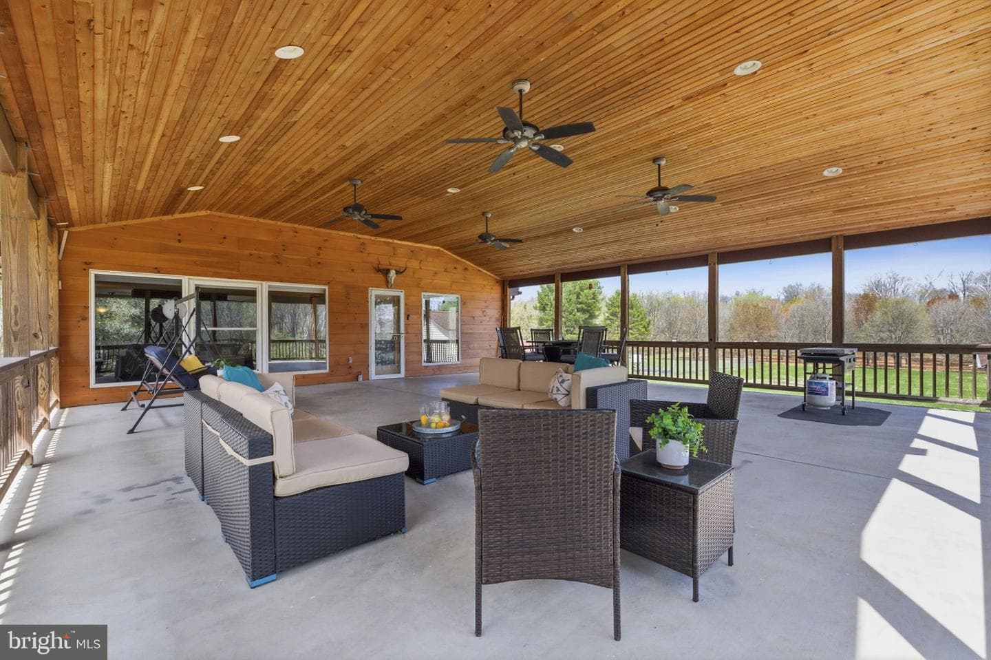 1527 Shenandoah River Lane photo 91
