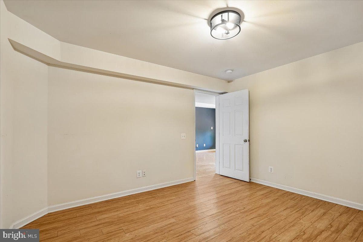 250 Lafayette Lane photo 26
