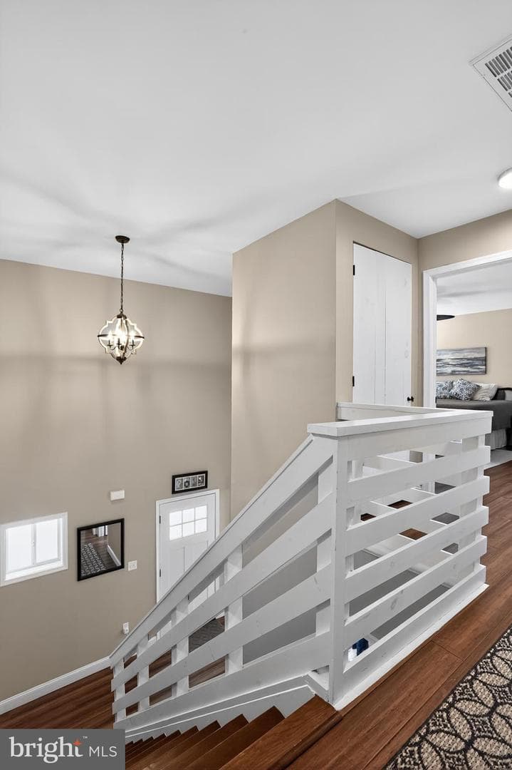 77 Balsam Lane photo 27