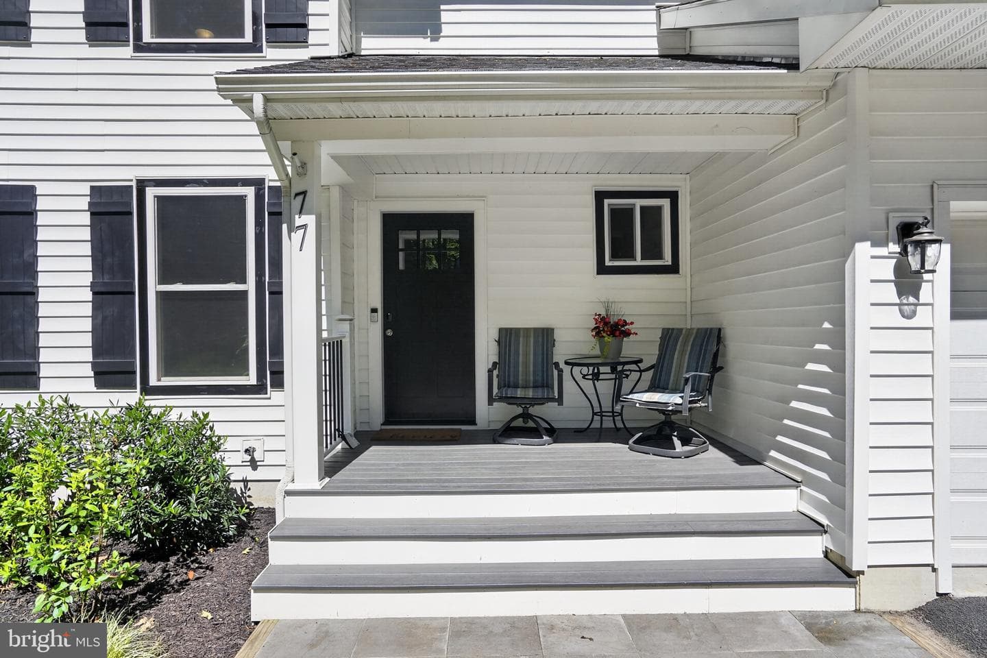 77 Balsam Lane photo 3