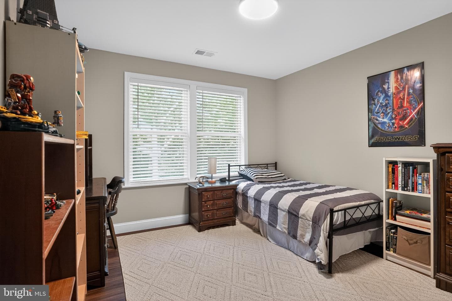 77 Balsam Lane photo 34