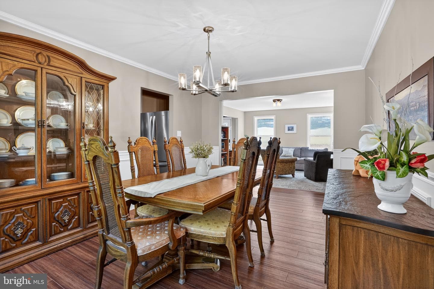 77 Balsam Lane photo 9