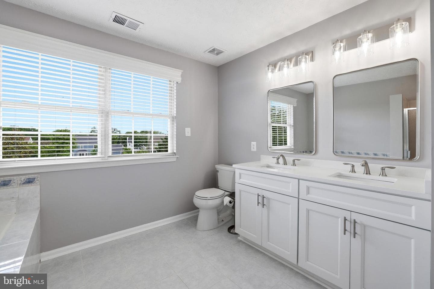 328 Jackson Drive photo 32