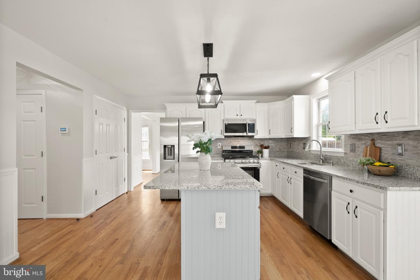 522 Mosby Boulevard photo 19