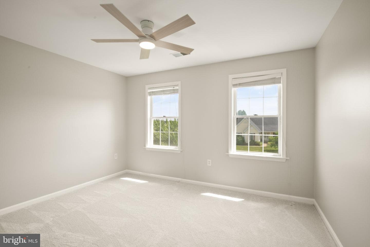 522 Mosby Boulevard photo 35