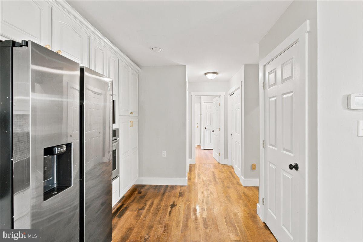 193 Marsh Lane photo 12