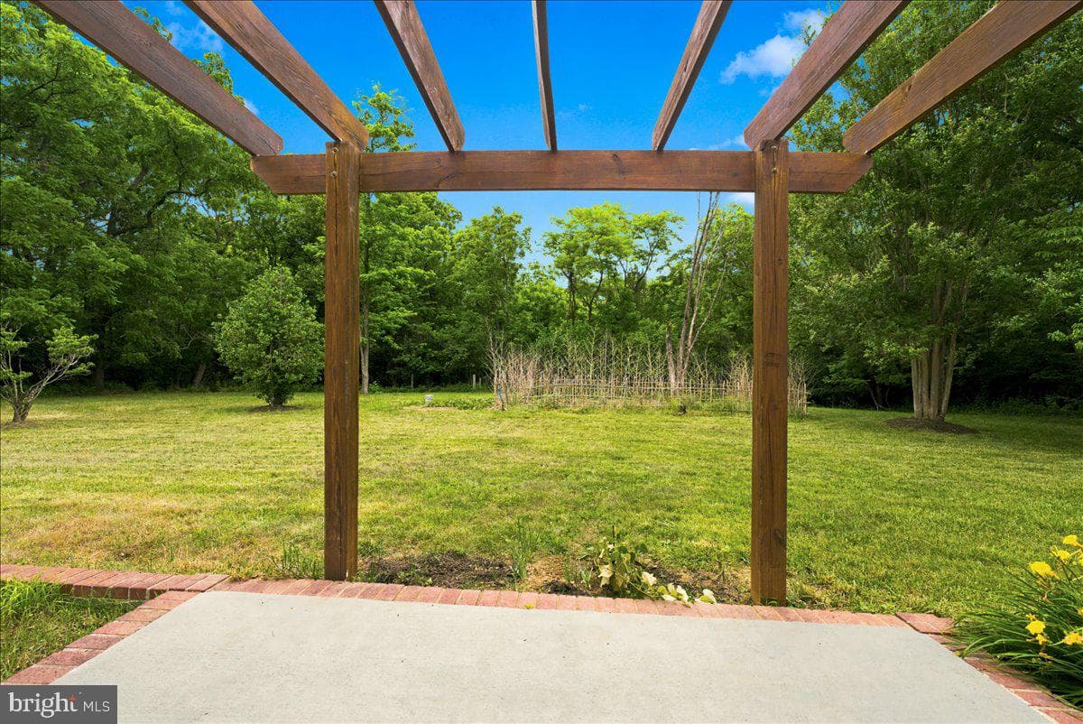 193 Marsh Lane photo 60