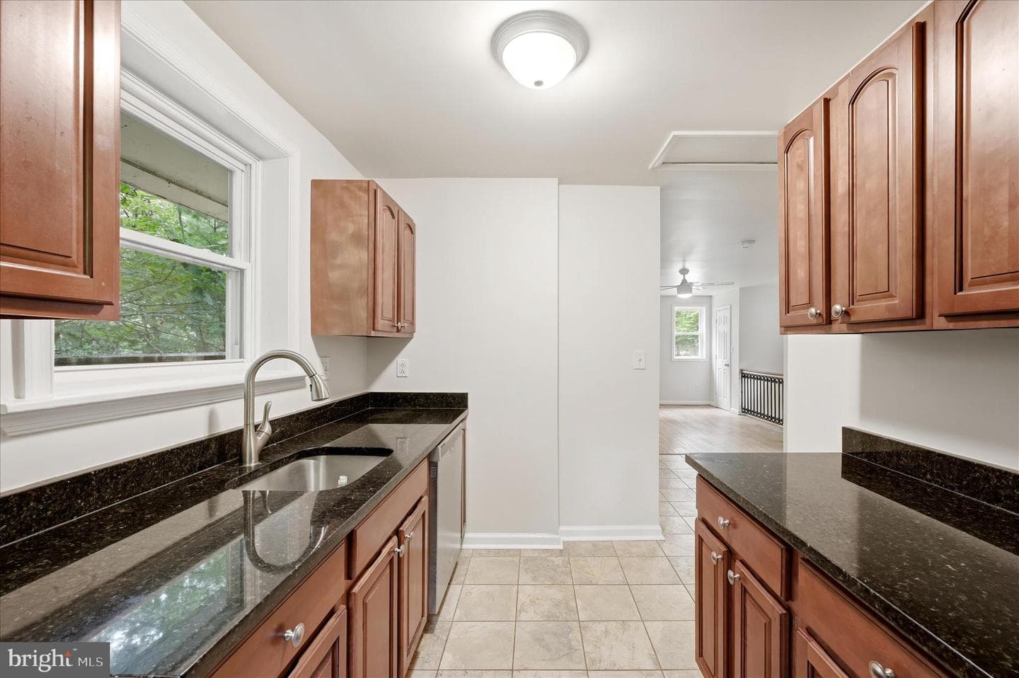 692 Laurel Lane photo 22