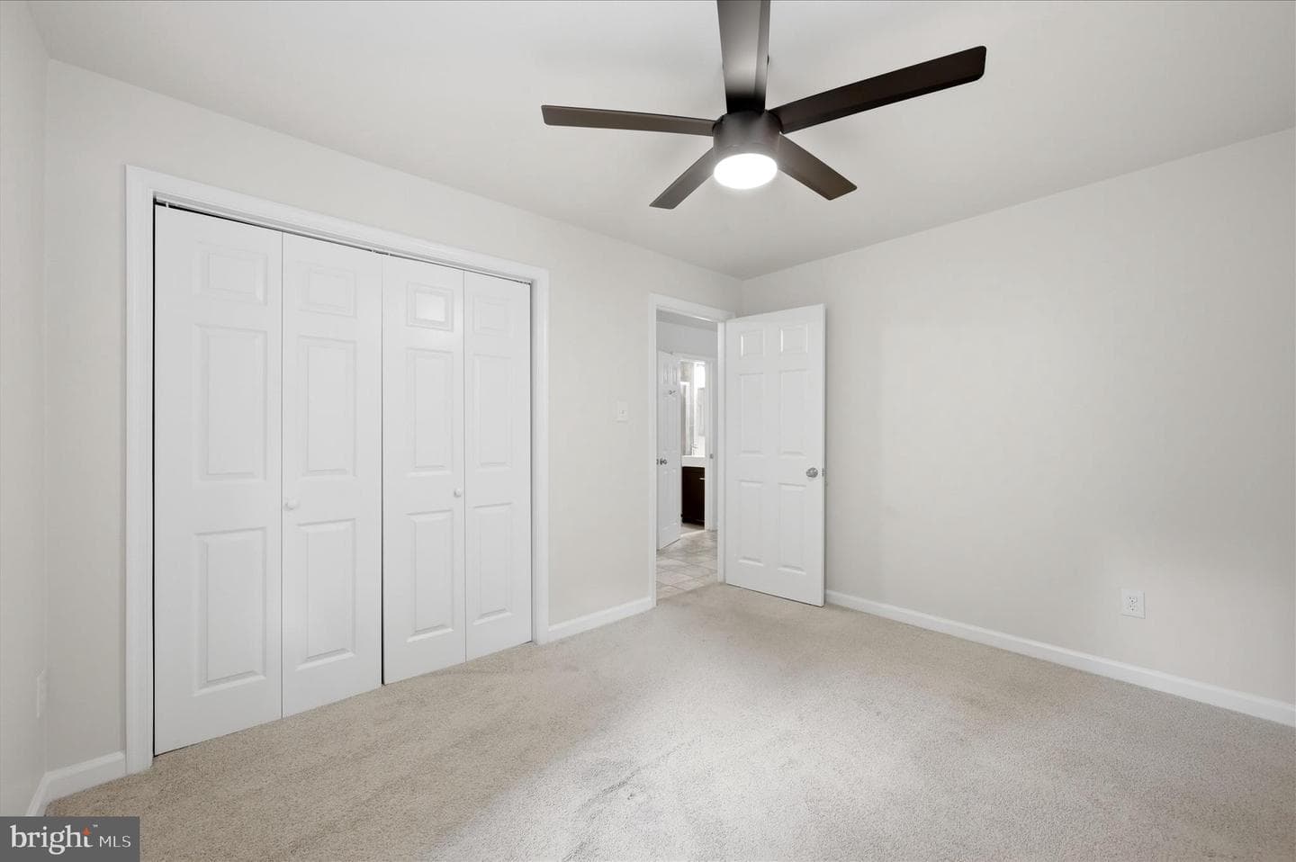 692 Laurel Lane photo 28