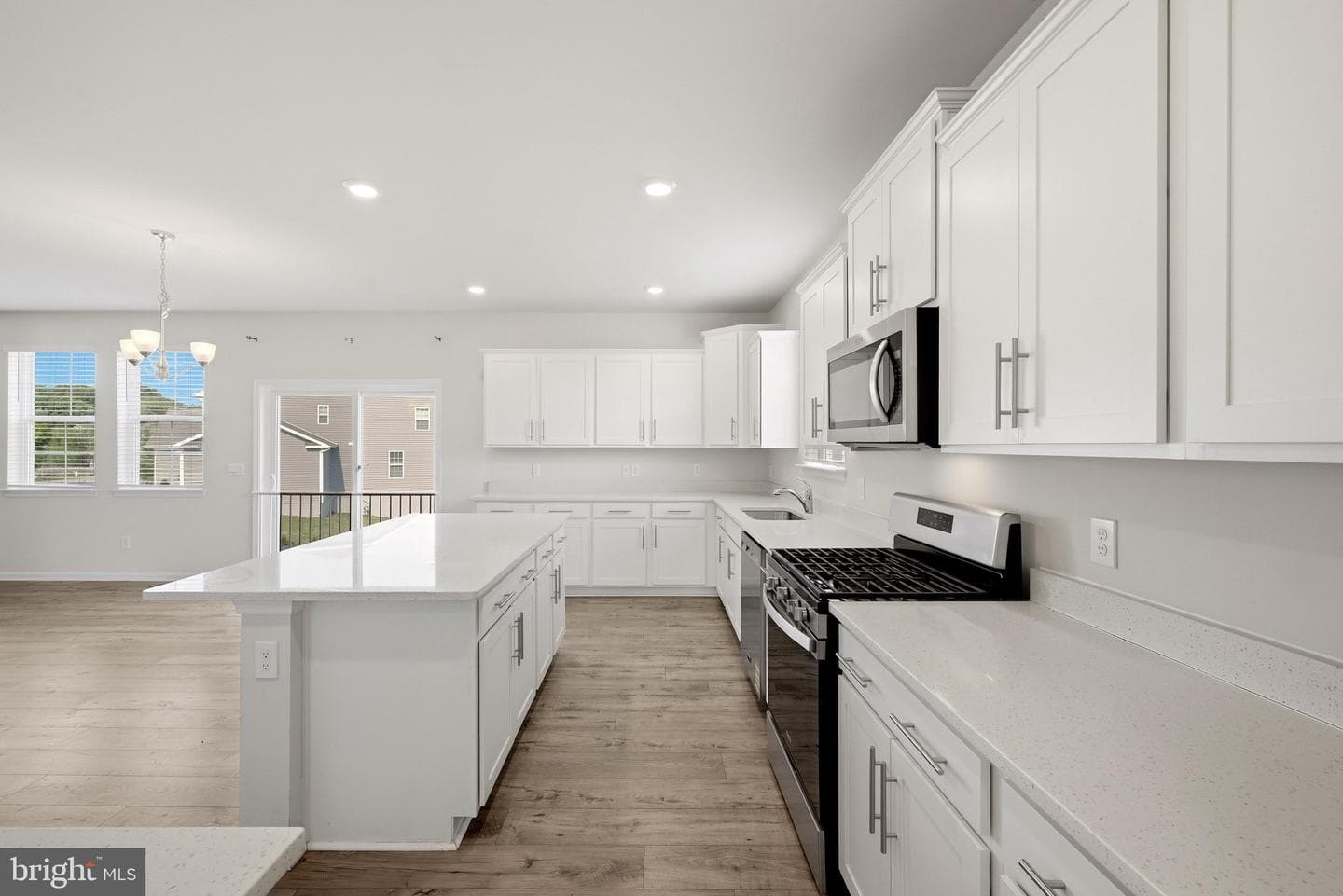 380 Norris Street photo 6