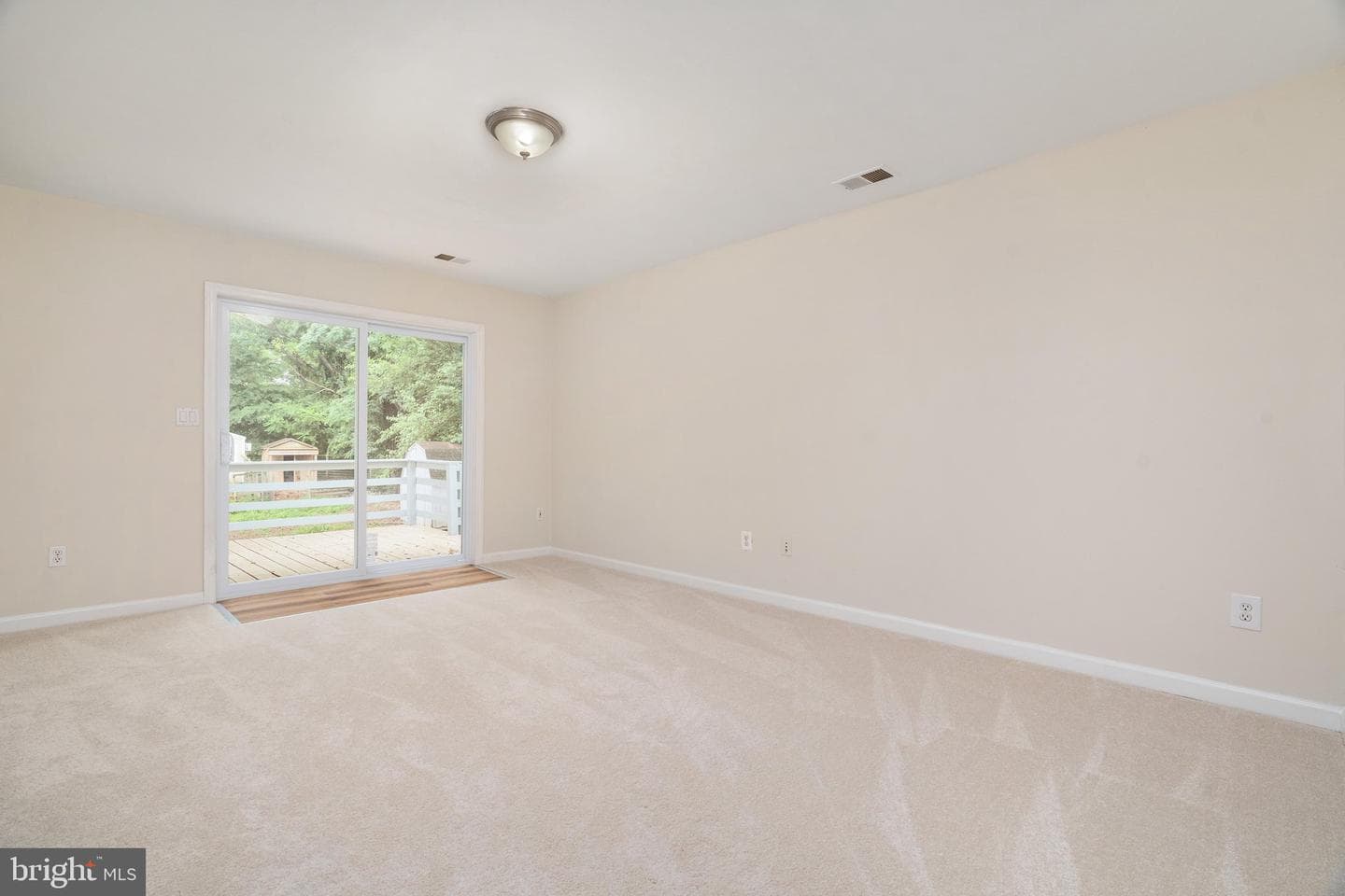 569 Triple J Road photo 16