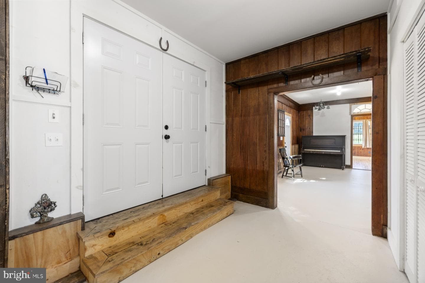 22540 Blue Ridge Mountain Road photo 39