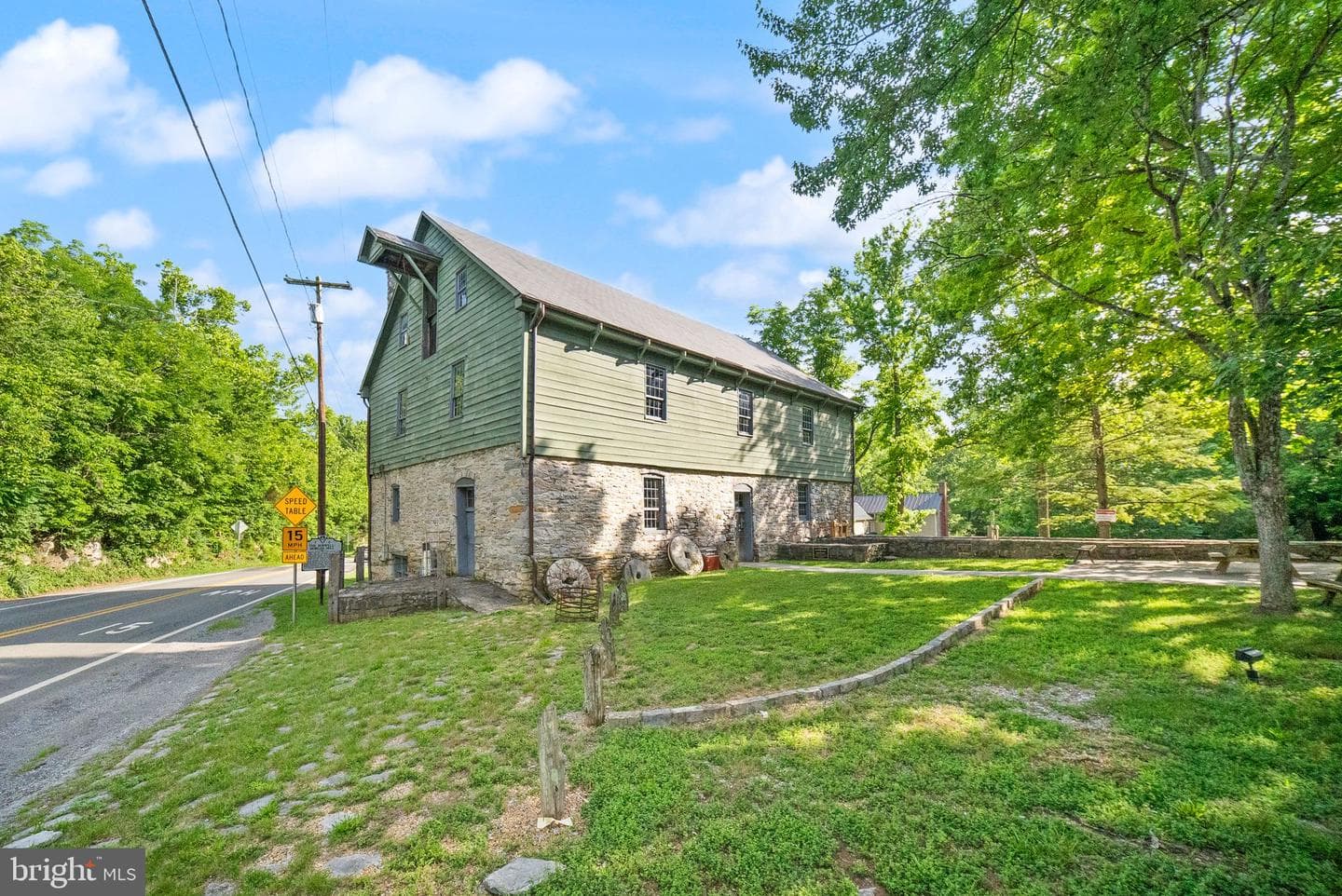 4020 Millwood Road photo 117