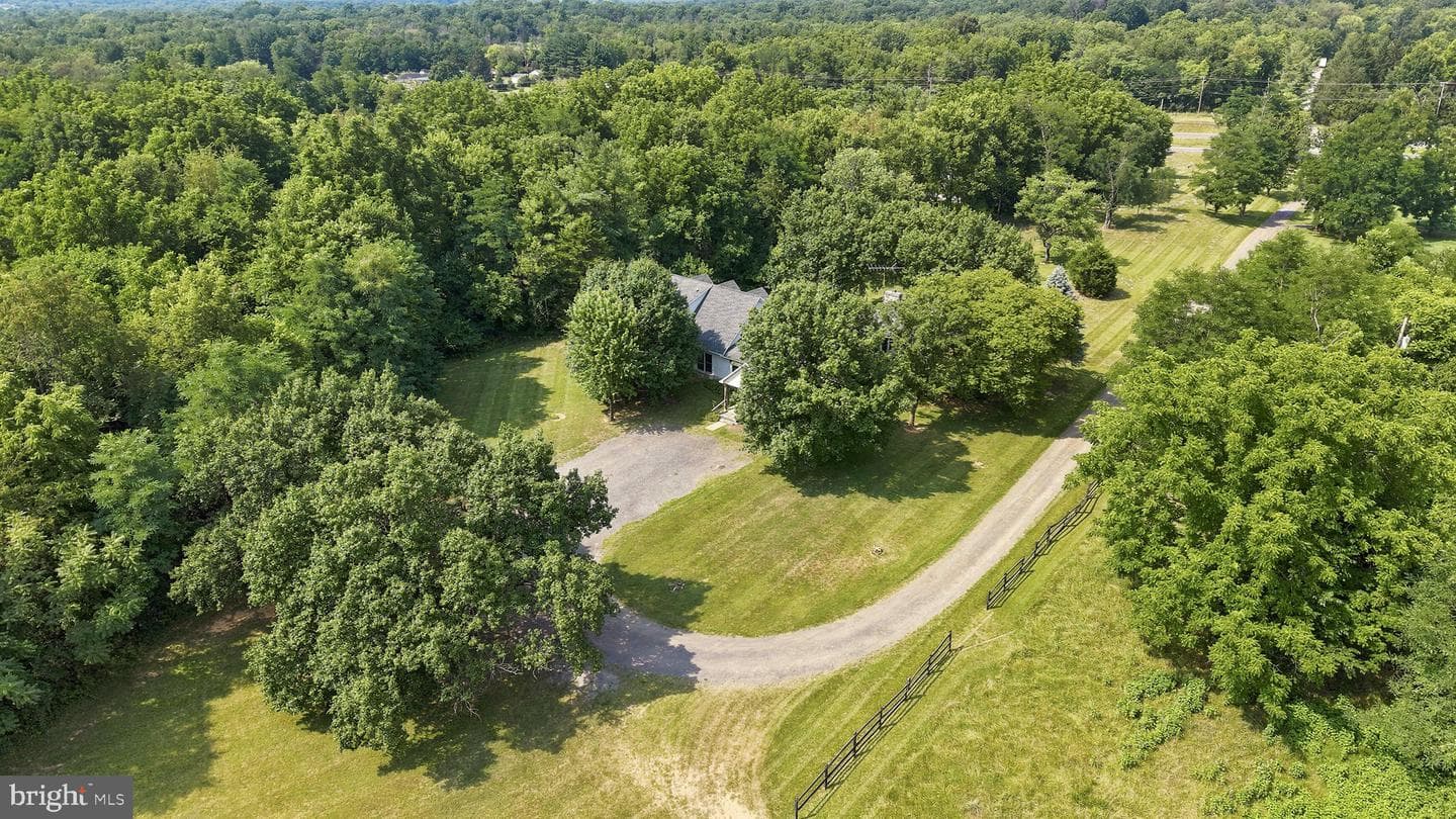 10393 Harry Byrd Highway photo 5