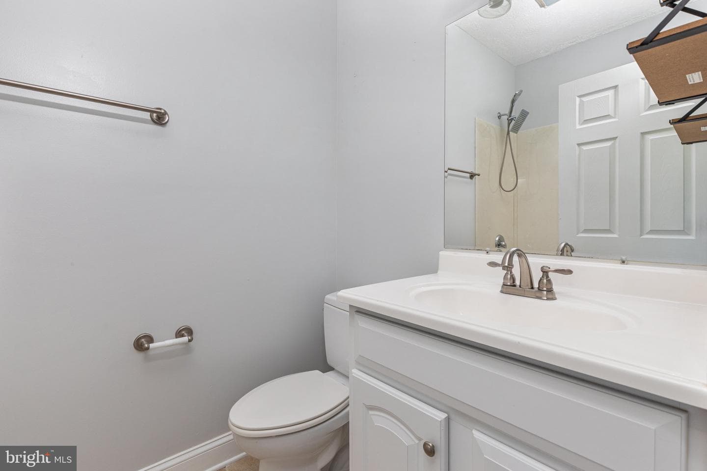 116 Hermitage Boulevard photo 39