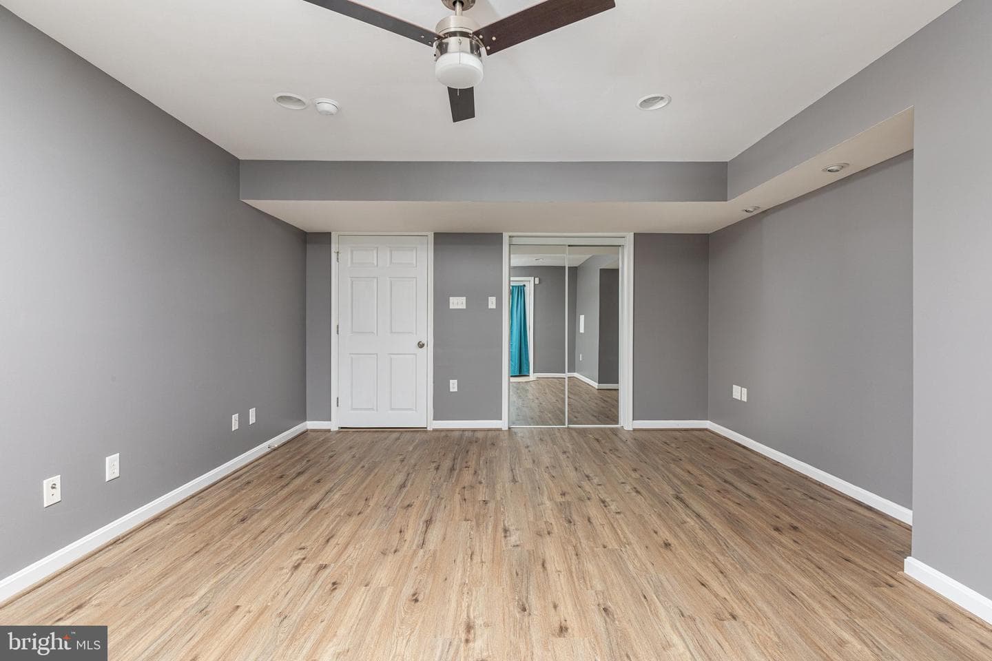 116 Hermitage Boulevard photo 60