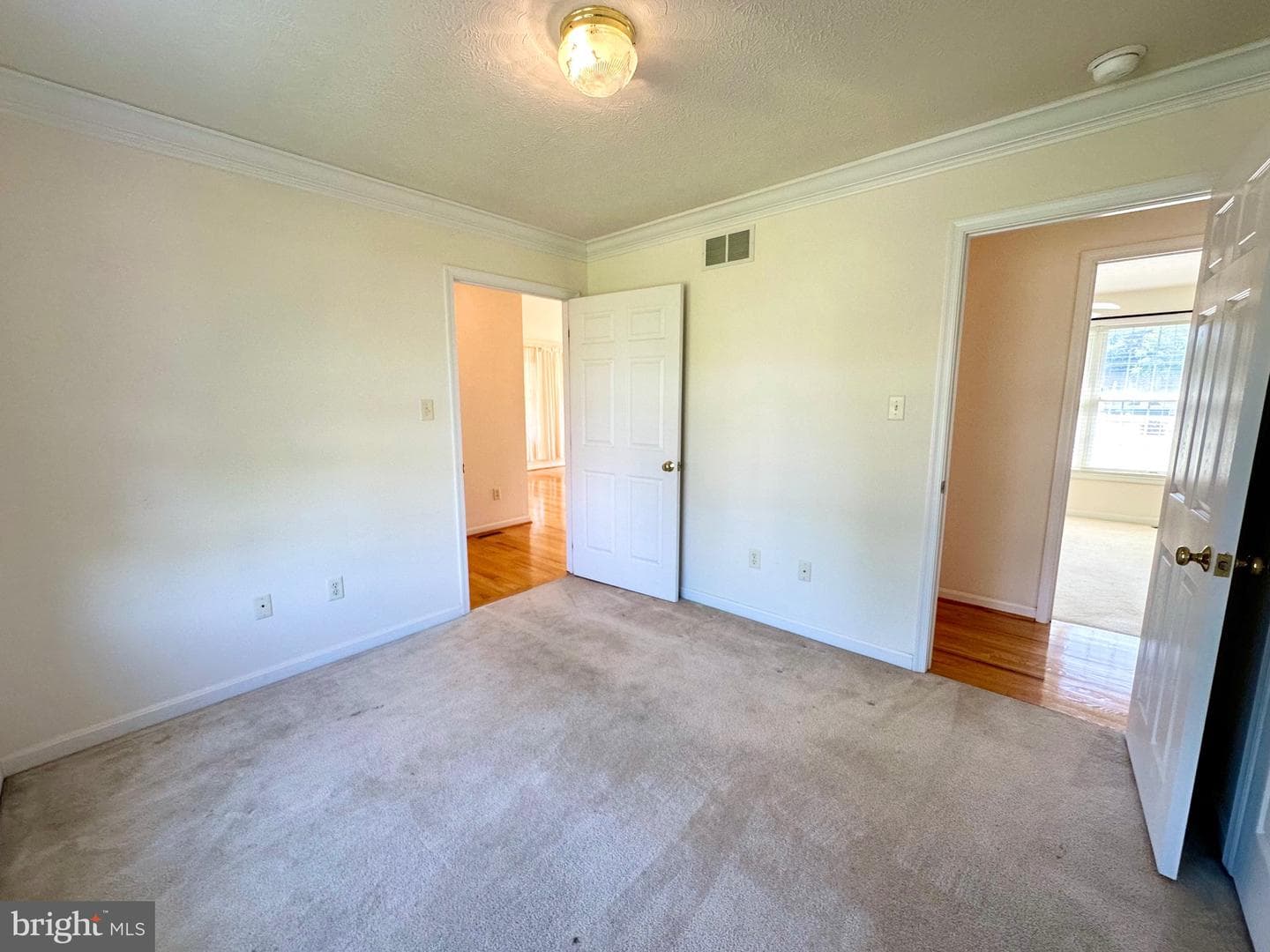 200 Jackson Drive photo 15